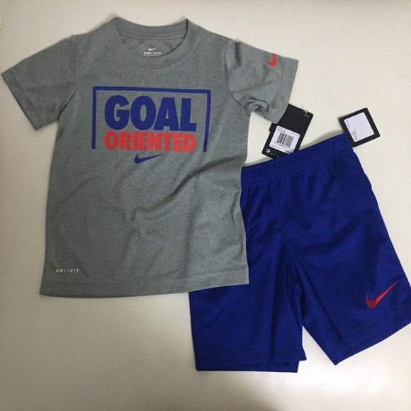 blue nike shorts outfit